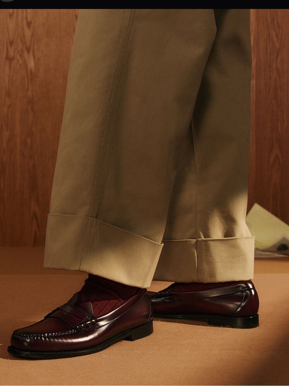 Bass weejuns burgandy leather loafers size men 8 | women 9.5